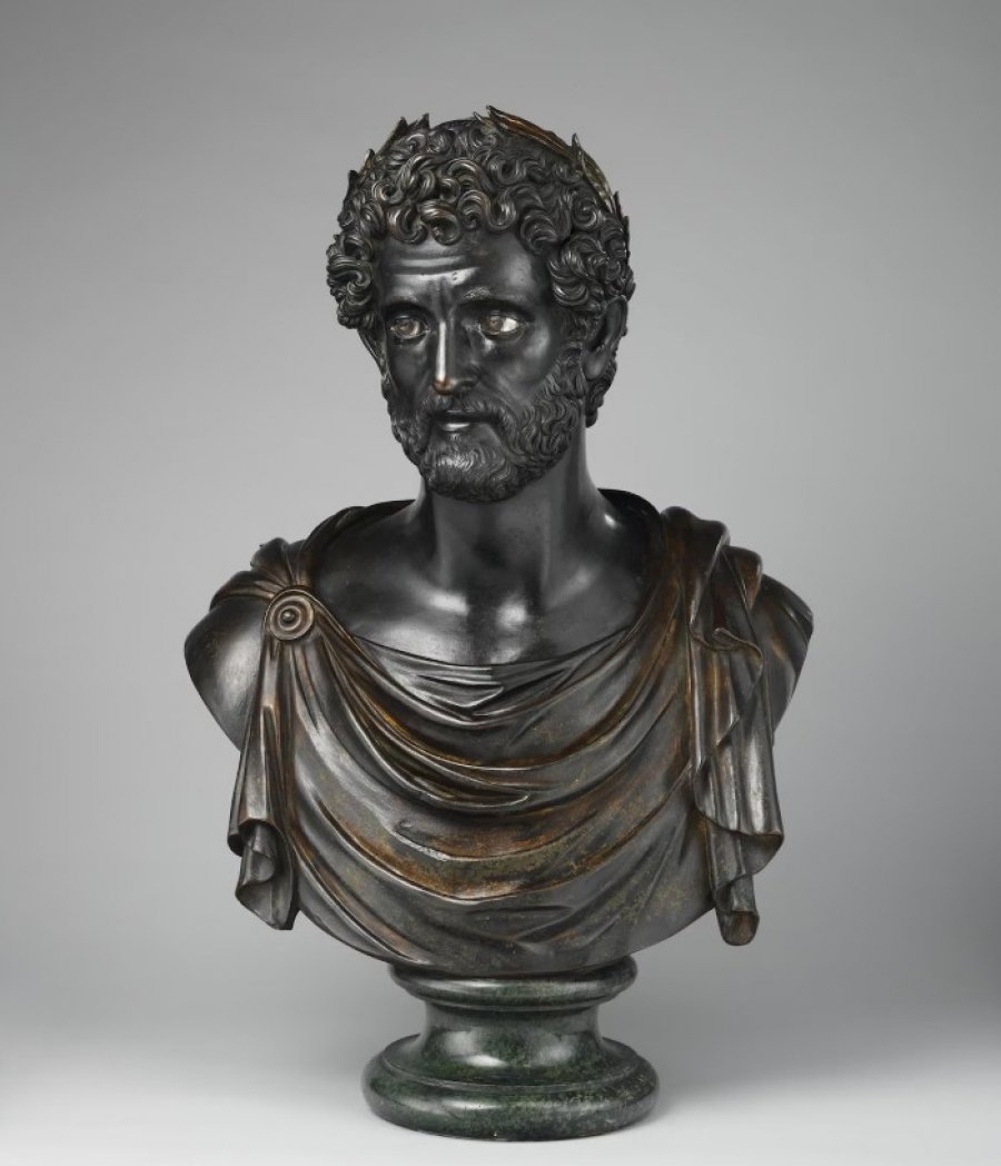 Perandori romak që vdiq ngaqë e teproi me djathin