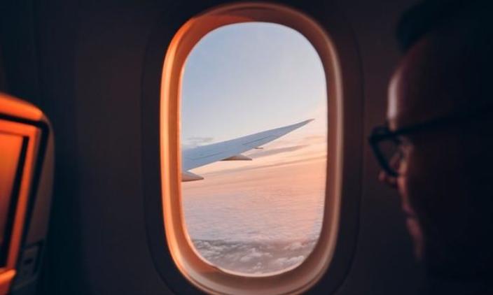 Ja pse dritaret në avion janë të rrumbullakëta  arsyeja do ju befasojë