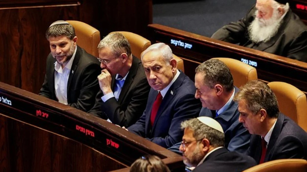 Qeveria izraelite miratoi buxhetin prej 205 miliardë dollarësh  reduktoi fondet për ushtrinë