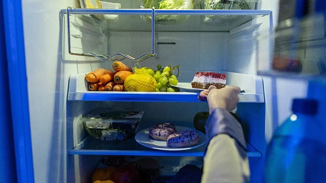 A keni ende uri pas një vakti të bollshëm  Këta janë faktorët e mundshëm që ndikojnë në ndjesinë e ngopjes