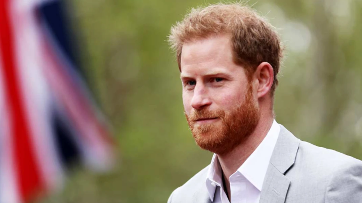 princi-harry-beri-shaka-per-jeten-ne-familjen-mbreterore-te-kujton-serialin-downton-abbey-vetem-se-me-me-shume-drame