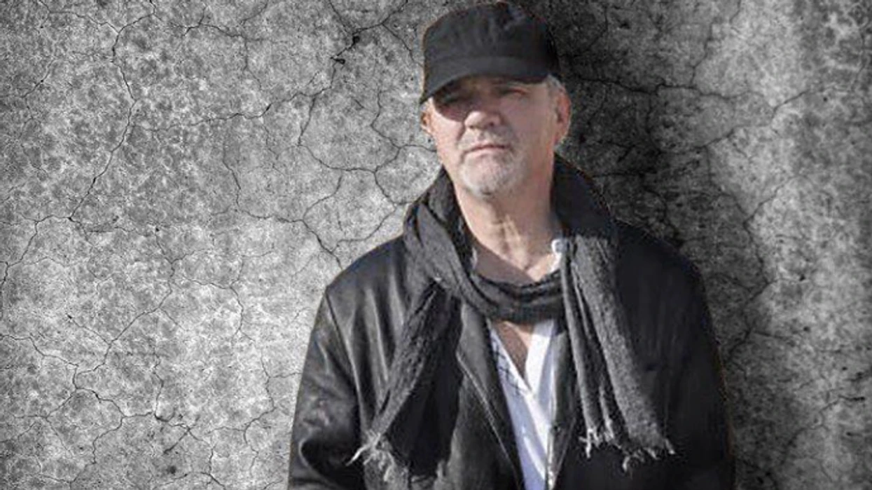 Vdes këngëtari shqiptar  Shemi nga grupi  Ilirët 