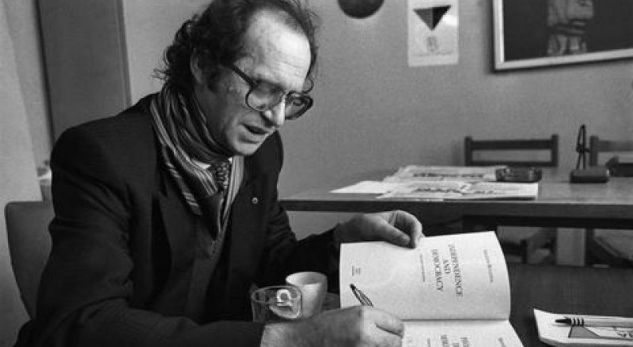 Rugova  Nuk mund të merrem me letërsi kur shoh se nëpër rrugë vdesin njerëzit e mi