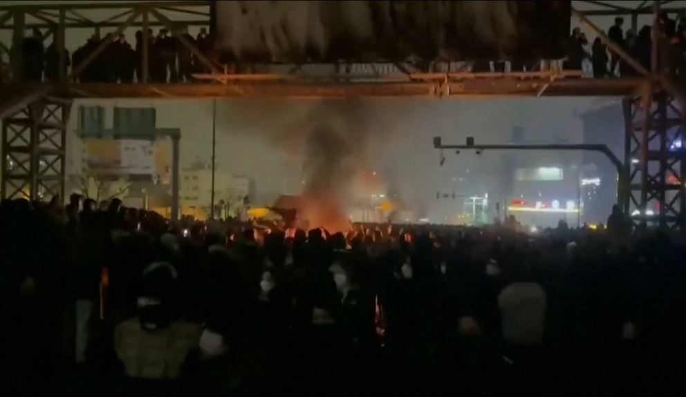 Protesta në Iran  116 të vdekur dhe mbi 2 600 të arrestuar