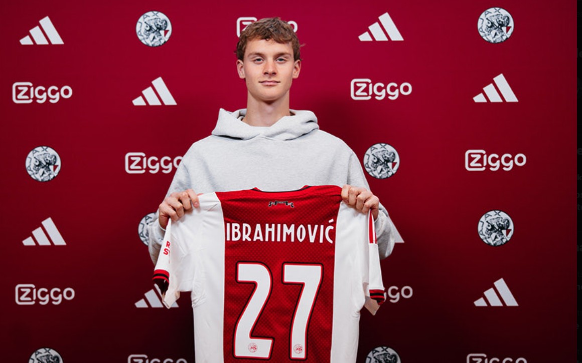 hapave-te-babait-maksimilian-ibrahimovic-tek-ajaksi