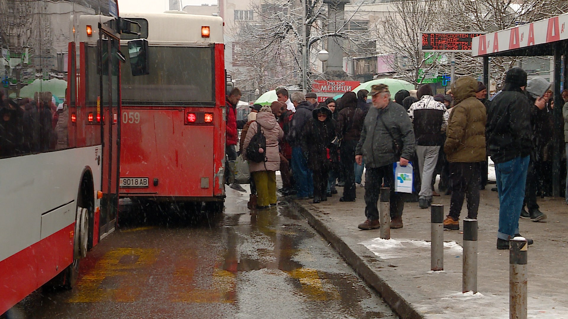 NQP ka ndryshuar regjimin e drejtimit — ja autobusët që nuk do të shkojnë deri në ndalesat e fundit
