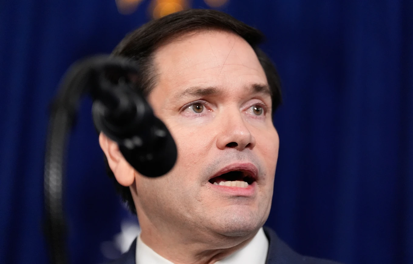 Marrja e Grenlandës nga SHBA ja  Danimarka dhe Grenlanda kërkojnë takim me Rubion