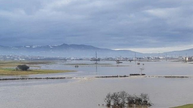 Reshjet e dendura shkaktojnë vërshime në disa komuna të Kosovës