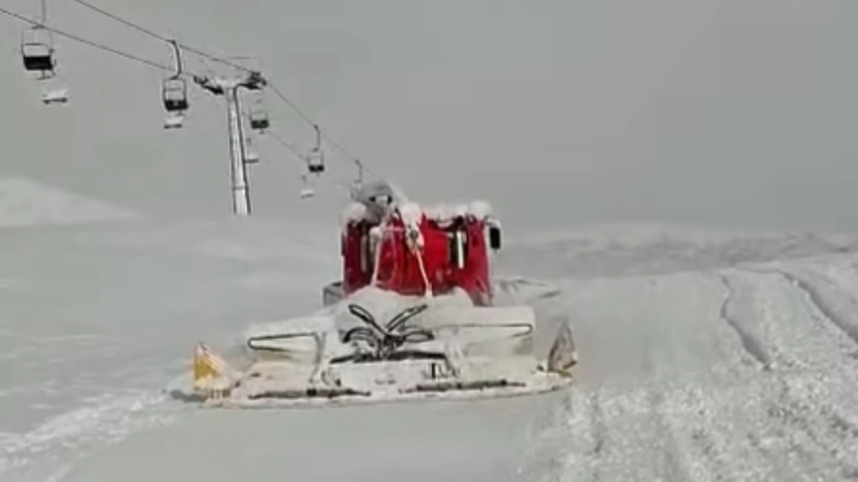 pergatiten-shtigjet-e-skijimit-ne-kodren-e-diellit