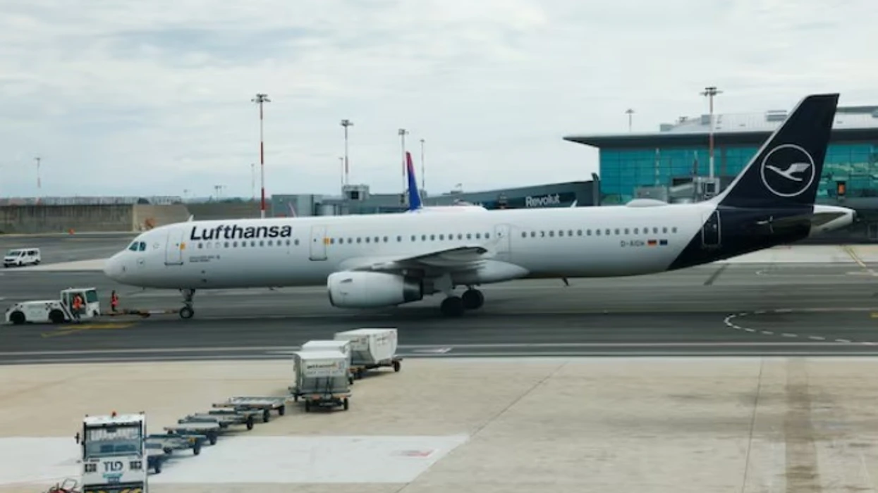 Kompanitë ndërkombëtare ende po shmangin hapësirën ajrore të Iranit dhe Irakut