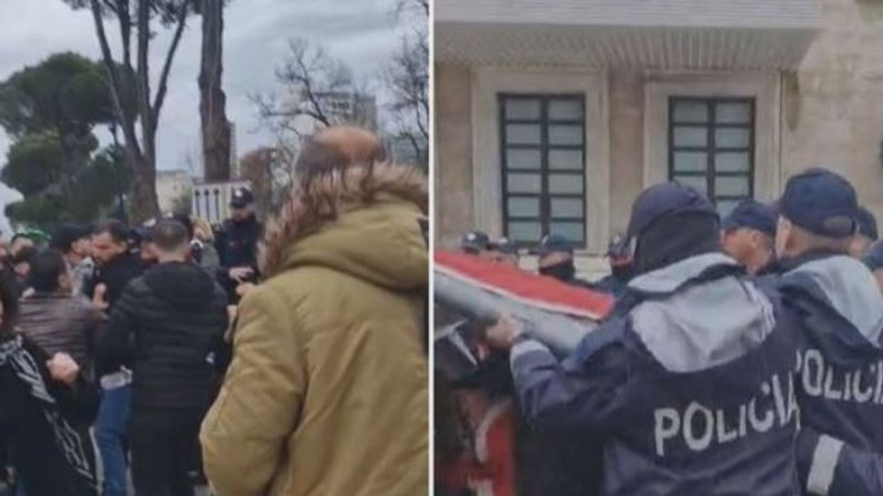 Tensione para Kryeministrisë  përplasje mes protestuesve të  Shqipëria Bëhet  dhe policisë