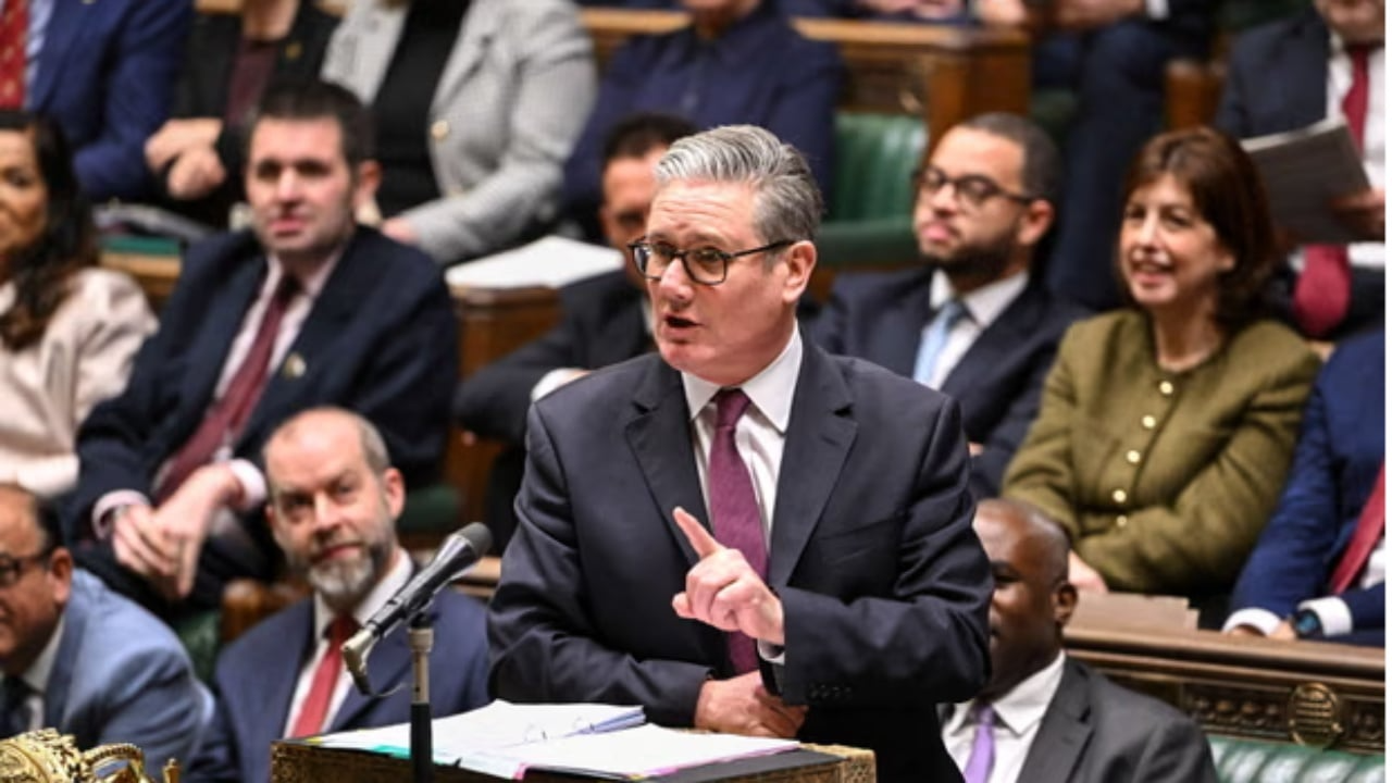 Starmer ashpërson retorikën ndaj Trump  Po ushtron presion mbi mua dhe Britaninë për çështjen e Groenlandës