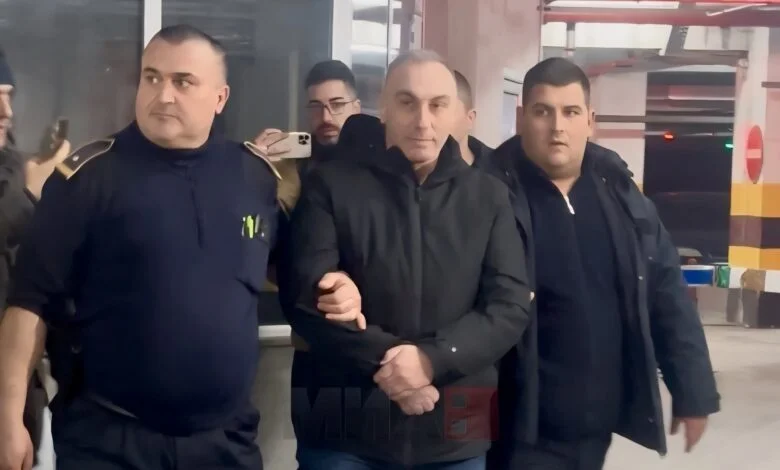 Përgatitja e terrenit për rikthimin e bujshëm të Grubit   Prokuroria këmbëngul se arresti shtëpiak është për shkaqe sigurie të tij dhe familjes 