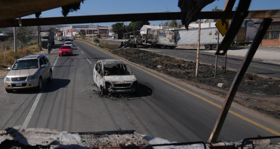 meksika-ne-terror-mbi-70-te-vdekur-pas-eliminimit-te-el-mencho