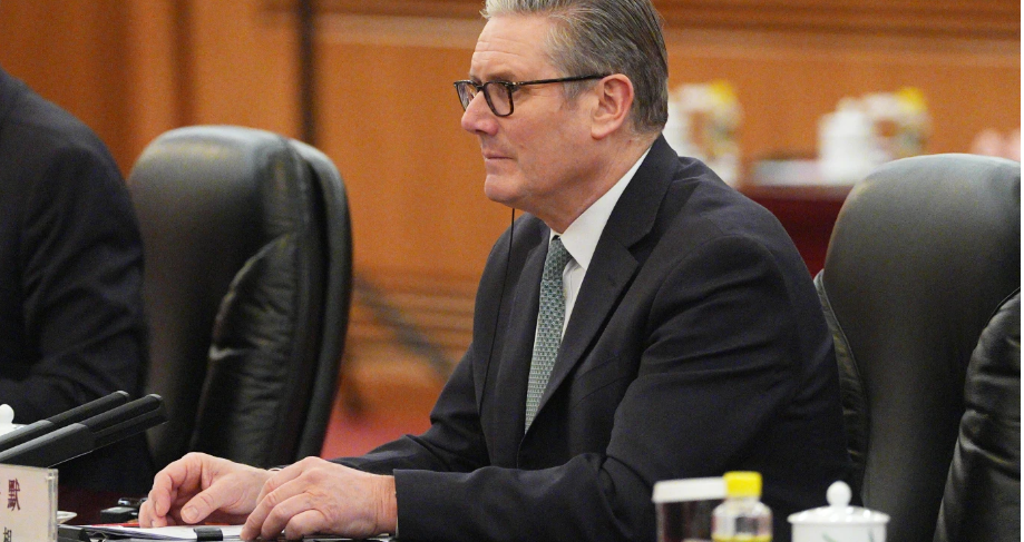 Skandali Epstein  Starmerit i kërkohet të dorëhiqet  ai refuzon