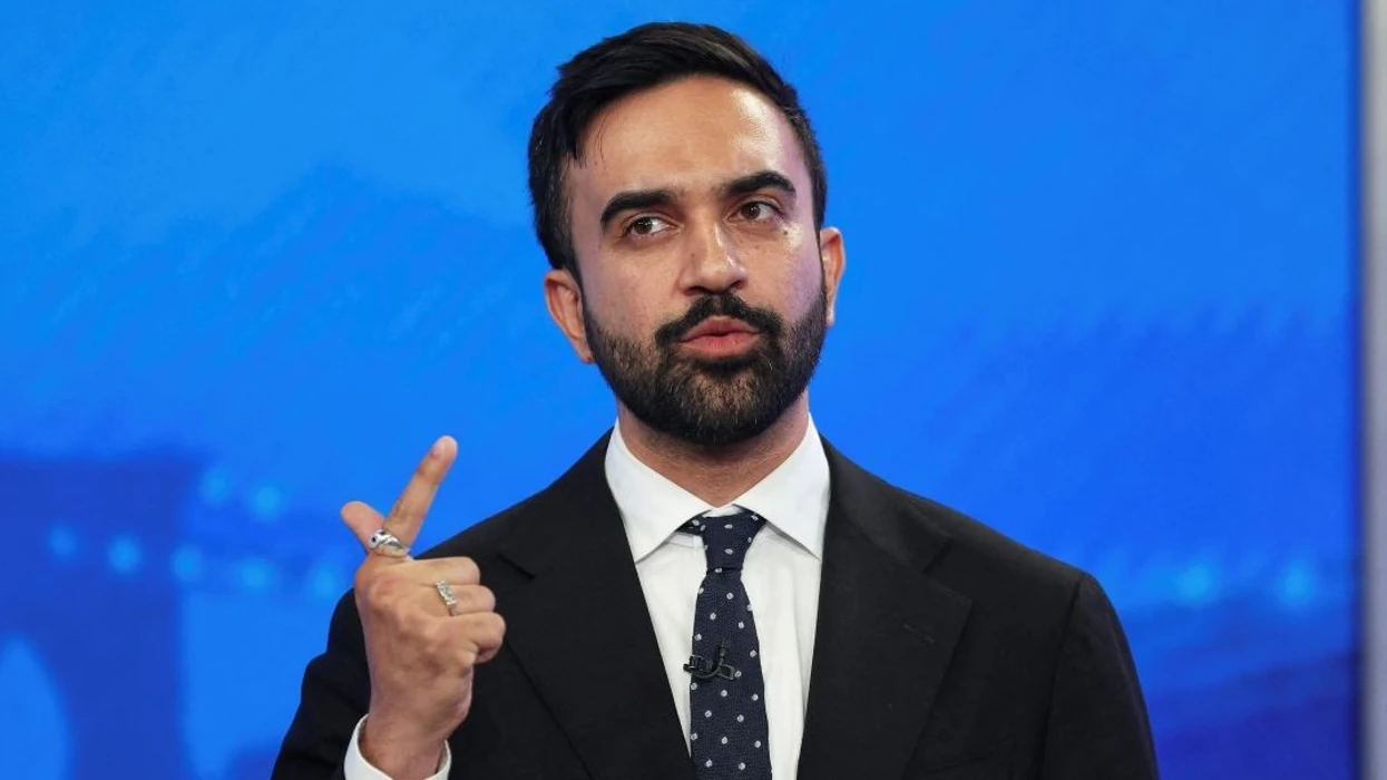 Kryetari i New Yorkut citoi Kuranin për imigrantët në lutjet e mëngjesit  Edhe Profeti Muhamed u strehua në Medinë